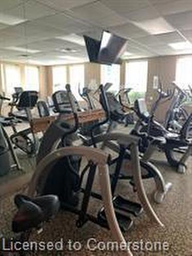 601-4850 Glen Erin Drive, Mississauga, ON - Indoor Photo Showing Gym Room