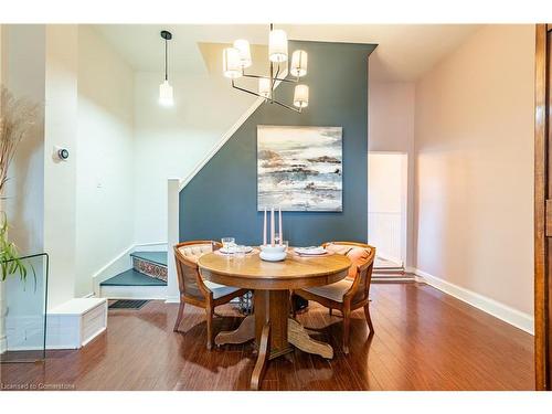 313 Mary Street, Hamilton, ON - Indoor Photo Showing Dining Room