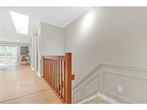 24-20 Meadowlands Boulevard, Ancaster, ON - Indoor Photo Showing Other Room