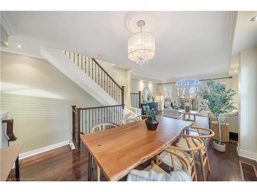 5J Brussels Street, Toronto, ON - Indoor Photo Showing Dining Room