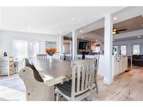 2094 Lakeshore Road, Dunnville, ON - Indoor Photo Showing Dining Room