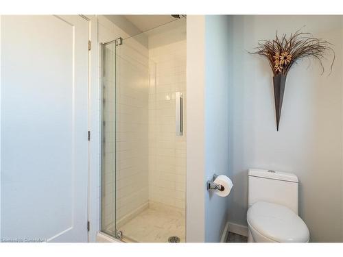 2094 Lakeshore Road, Dunnville, ON - Indoor Photo Showing Bathroom