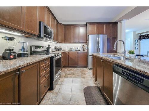 45 Fletcher Road, Hannon, ON - Indoor Photo Showing Kitchen With Double Sink With Upgraded Kitchen