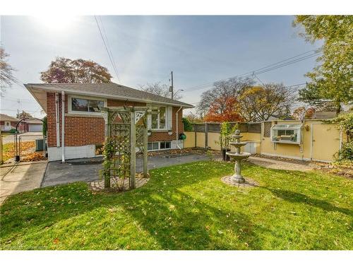 71 Grenadier Drive, Hamilton, ON 