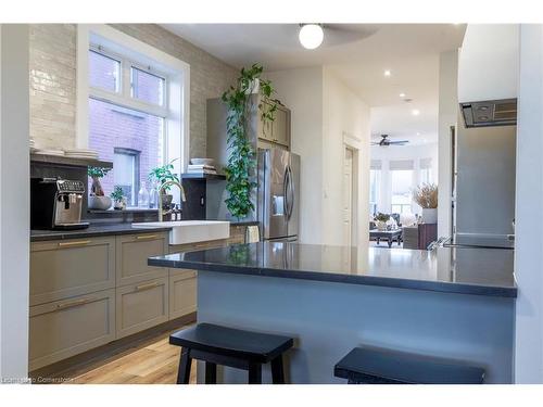 185 1/2 Emerald Street N, Hamilton, ON - Indoor Photo Showing Kitchen