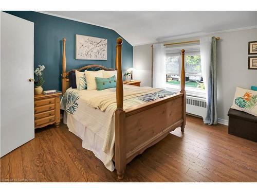 356 Linwell Road, St. Catharines, ON - Indoor Photo Showing Bedroom