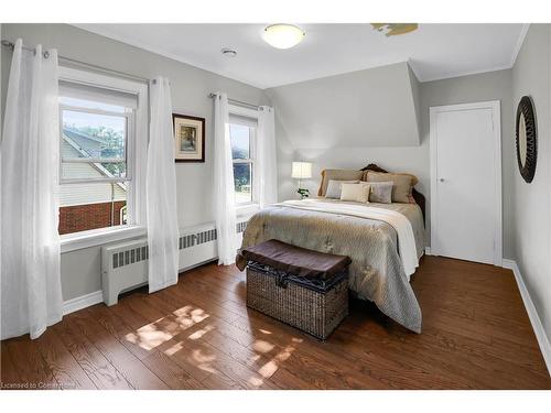 356 Linwell Road, St. Catharines, ON - Indoor Photo Showing Bedroom