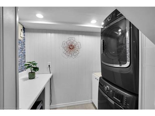 356 Linwell Road, St. Catharines, ON - Indoor Photo Showing Laundry Room