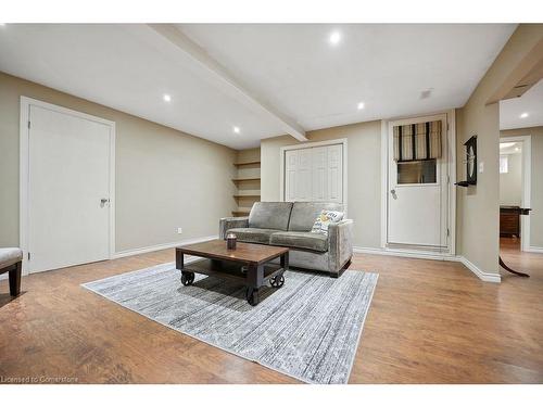 15 Presidio Drive, Hamilton, ON - Indoor