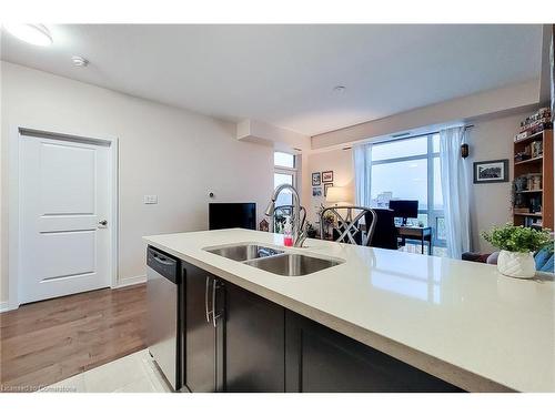 703-85 Robinson Street, Hamilton, ON - Indoor Photo Showing Kitchen With Double Sink