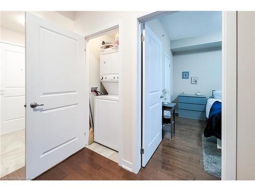 703-85 Robinson Street, Hamilton, ON - Indoor Photo Showing Laundry Room