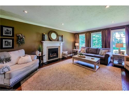 1376 Bird Road, Dunnville, ON - Indoor Photo Showing Living Room With Fireplace