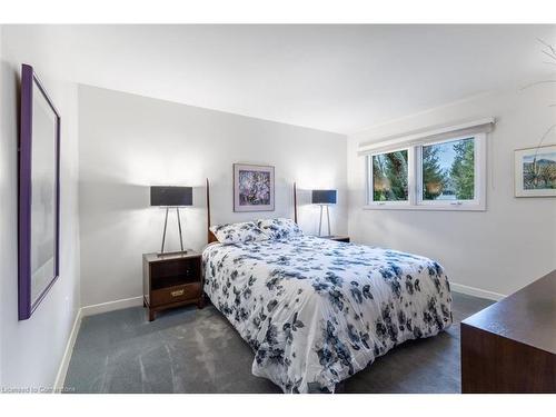 103 Mcgregor Crescent, Ancaster, ON - Indoor Photo Showing Bedroom