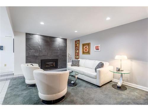 103 Mcgregor Crescent, Ancaster, ON - Indoor Photo Showing Living Room With Fireplace