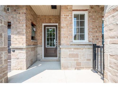 24 Jellicoe Court, Hamilton, ON - Outdoor