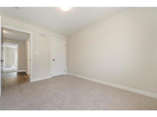 24 Jellicoe Court, Hamilton, ON - Indoor Photo Showing Other Room