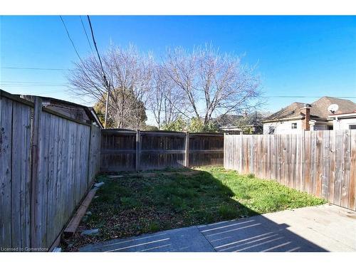 162 Newlands Avenue, Hamilton, ON - Outdoor With Backyard