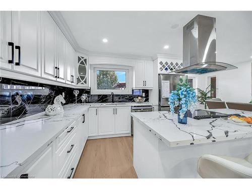 120 Second Road E, Stoney Creek, ON - Indoor Photo Showing Kitchen With Double Sink