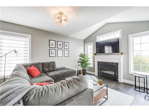 72 Keith Crescent, Niagara-On-The-Lake, ON - Indoor Photo Showing Living Room With Fireplace