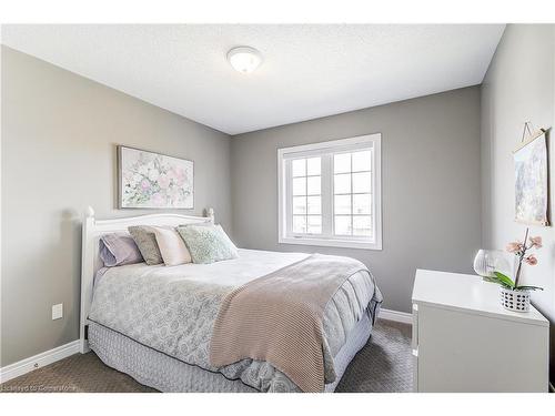 72 Keith Crescent, Niagara-On-The-Lake, ON - Indoor Photo Showing Bedroom