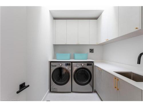 70 Upper Mount Albion Road, Hamilton, ON - Indoor Photo Showing Laundry Room