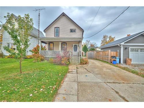 108 Cross Street E, Dunnville, ON - Outdoor With Deck Patio Veranda