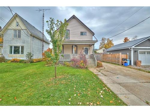 108 Cross Street E, Dunnville, ON - Outdoor With Deck Patio Veranda With Facade