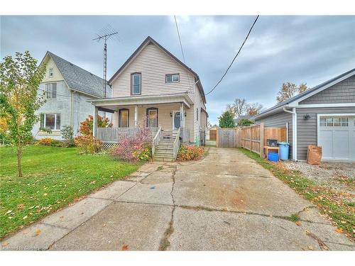 108 Cross Street E, Dunnville, ON - Outdoor With Deck Patio Veranda With Facade