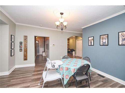 108 Cross Street E, Dunnville, ON - Indoor Photo Showing Dining Room