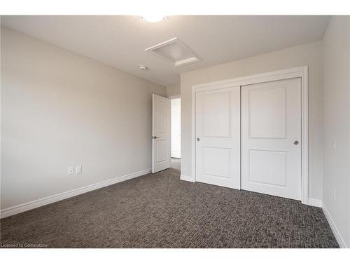 22 Hollywood Court, Cambridge, ON - Indoor Photo Showing Other Room