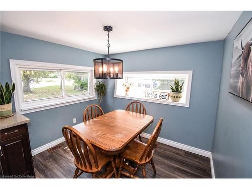 384 Diltz Road, Dunnville, ON - Indoor Photo Showing Dining Room