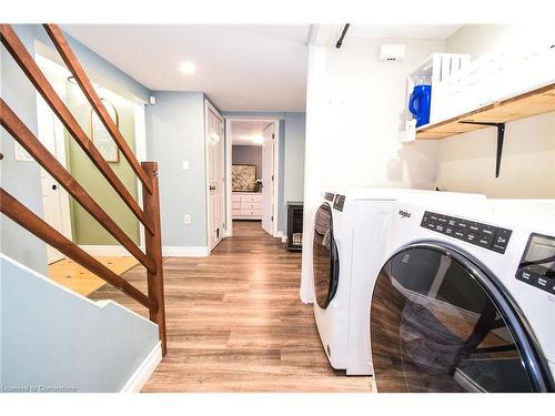 384 Diltz Road, Dunnville, ON - Indoor Photo Showing Laundry Room