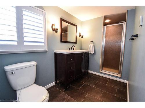 384 Diltz Road, Dunnville, ON - Indoor Photo Showing Bathroom