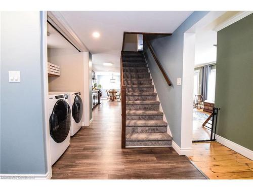 384 Diltz Road, Dunnville, ON - Indoor Photo Showing Laundry Room