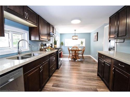 384 Diltz Road, Dunnville, ON - Indoor Photo Showing Kitchen With Double Sink