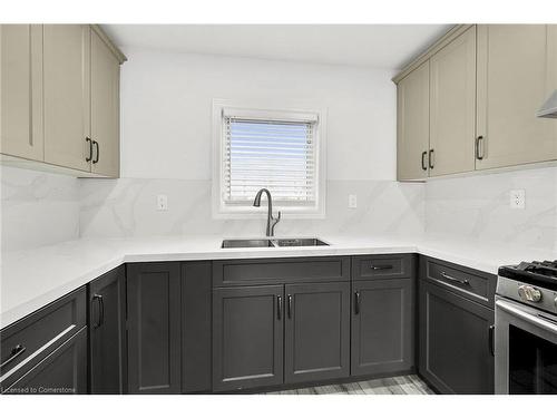 1320 Hwy 56, Glanbrook, ON - Indoor Photo Showing Kitchen With Double Sink