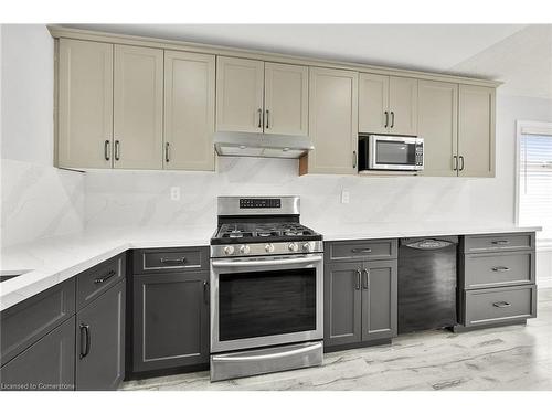 1320 Hwy 56, Glanbrook, ON - Indoor Photo Showing Kitchen