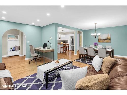 48 Debora Drive, Grimsby, ON - Indoor Photo Showing Living Room