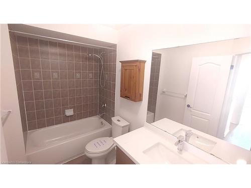 32-435 Hensall Circle, Mississauga, ON - Indoor Photo Showing Bathroom