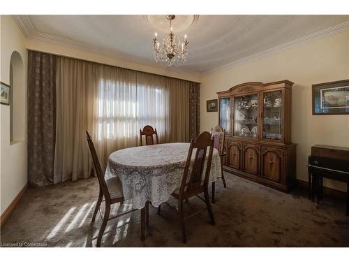 45 Selkirk Avenue, Hamilton, ON - Indoor Photo Showing Dining Room