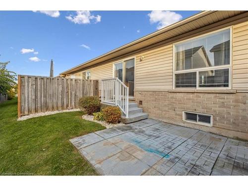 45-24 Kenyon Crescent, Grimsby, ON - Outdoor