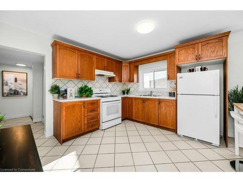 536 John Street N, Hamilton, ON - Indoor Photo Showing Kitchen