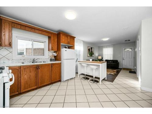 536 John Street N, Hamilton, ON - Indoor Photo Showing Kitchen With Double Sink