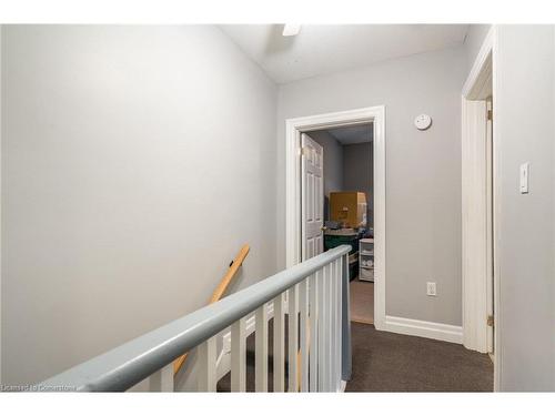 202 Canada Street, Hamilton, ON - Indoor Photo Showing Other Room