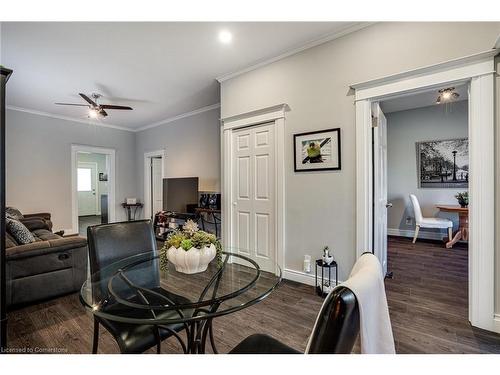 94 Pleasant Avenue, St. Catharines, ON - Indoor Photo Showing Dining Room