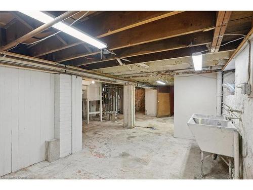 76 Spadina Avenue, Hamilton, ON - Indoor Photo Showing Basement