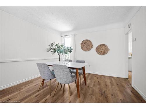 281 Wentworth Street N, Hamilton, ON - Indoor Photo Showing Dining Room