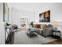 281 Wentworth Street N, Hamilton, ON  - Indoor Photo Showing Living Room 