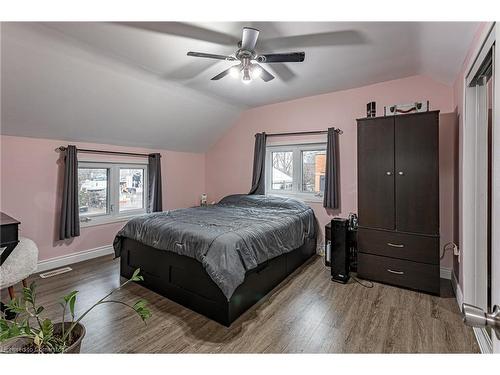 94 Avonlea Street, Ingersoll, ON - Indoor Photo Showing Bedroom