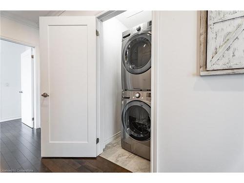 Penthouse 1106-81 Robinson Street, Hamilton, ON - Indoor Photo Showing Laundry Room